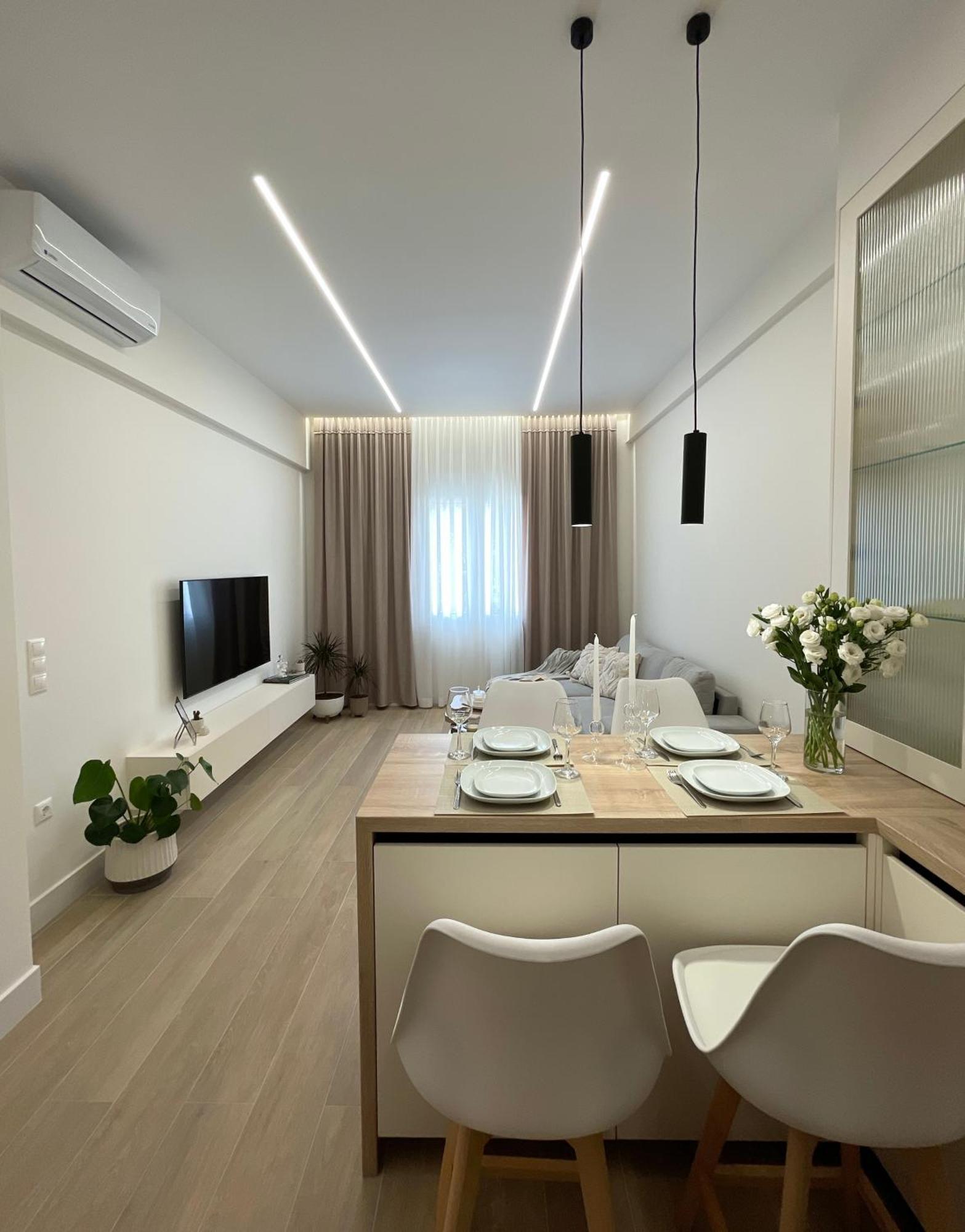 Aurora Apartment , In The Heart Of Atena Exterior foto