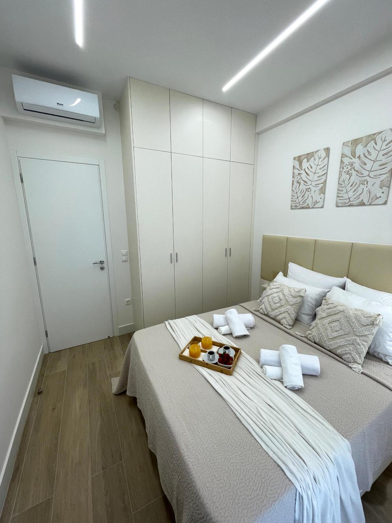 Aurora Apartment , In The Heart Of Atena Exterior foto