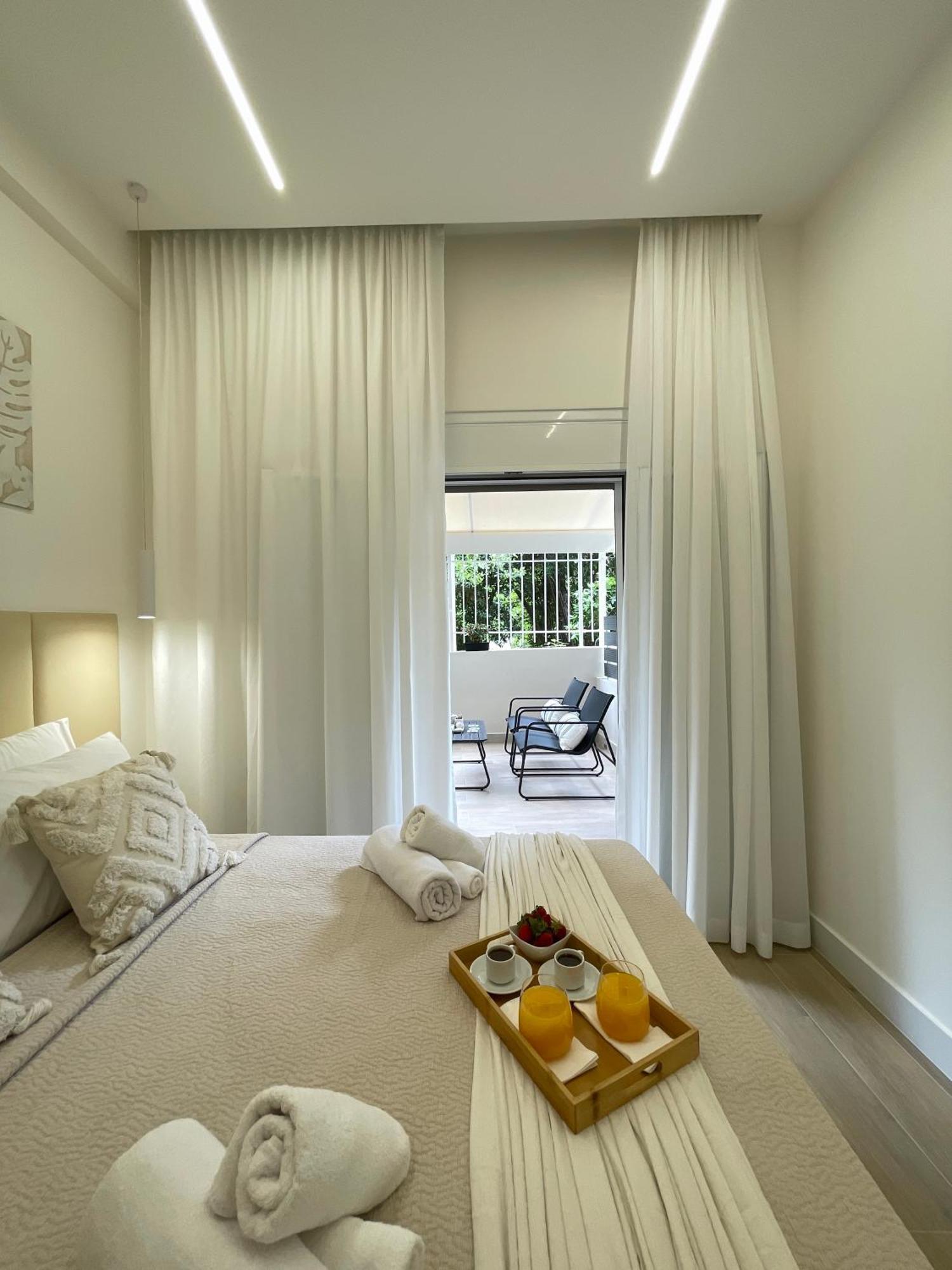 Aurora Apartment , In The Heart Of Atena Exterior foto